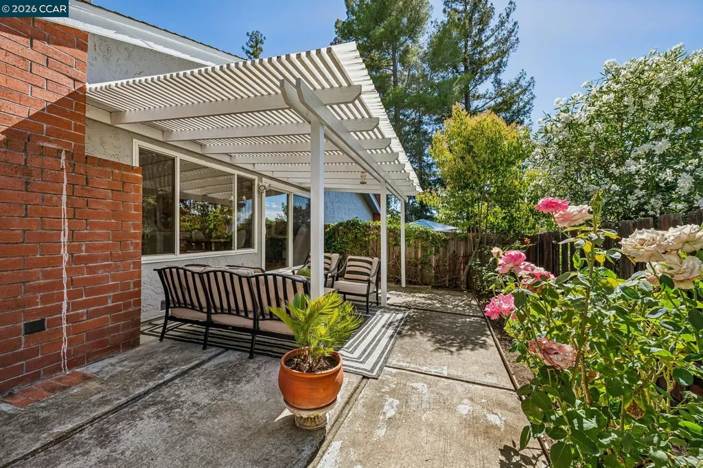 1142 Glengarry Drive Walnut Creek CA 94596