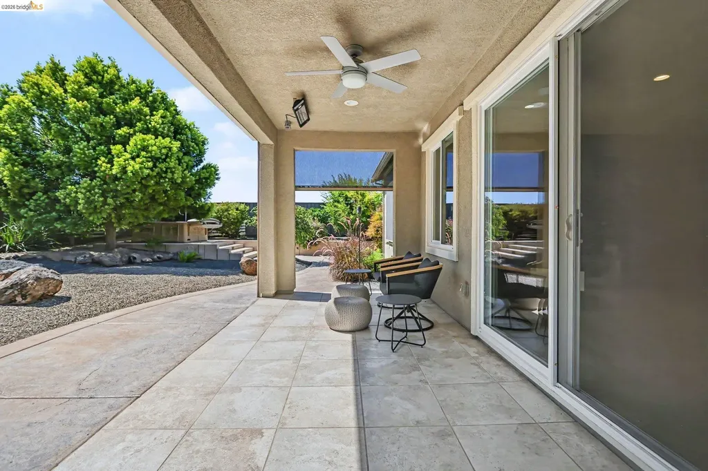 527 Peyton Court Oakley CA 94561