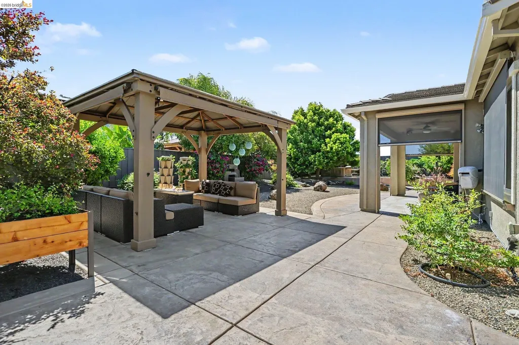 527 Peyton Court Oakley CA 94561
