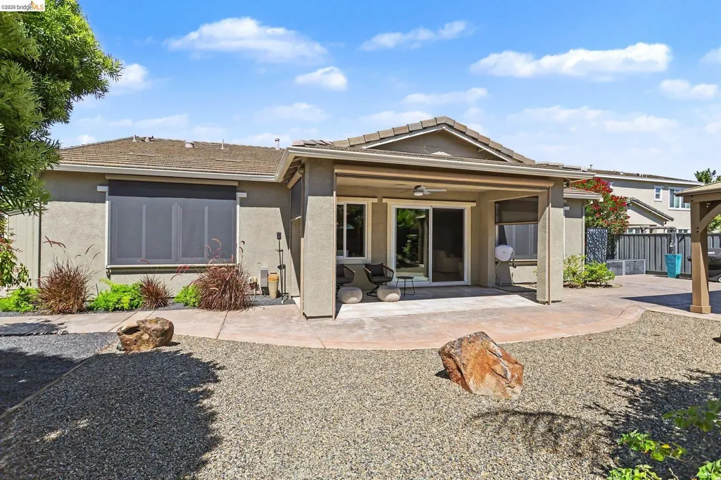 527 Peyton Court Oakley CA 94561