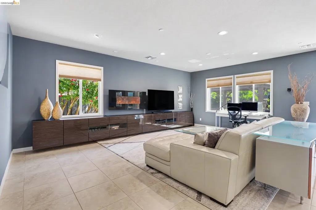 527 Peyton Court Oakley CA 94561