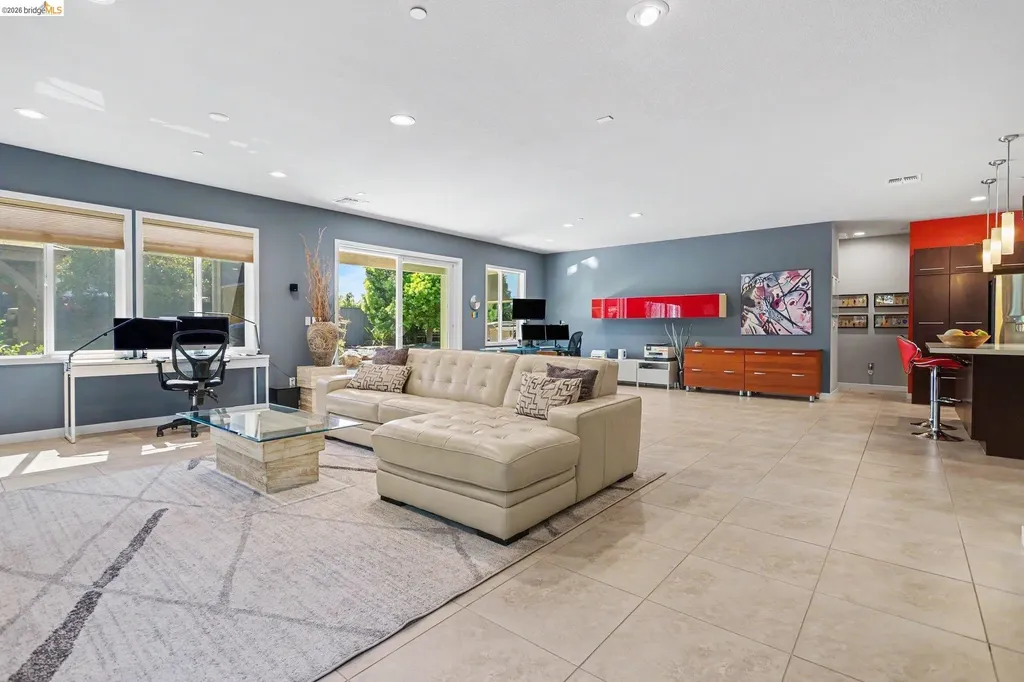527 Peyton Court Oakley CA 94561