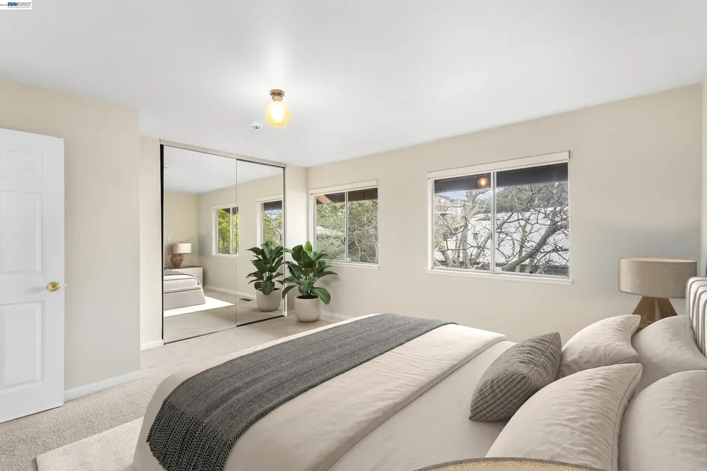 3858 Maybelle Avenue Oakland CA 94619