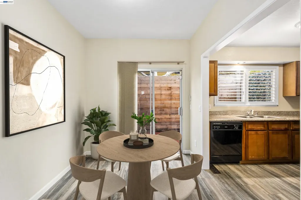 3858 Maybelle Avenue Oakland CA 94619