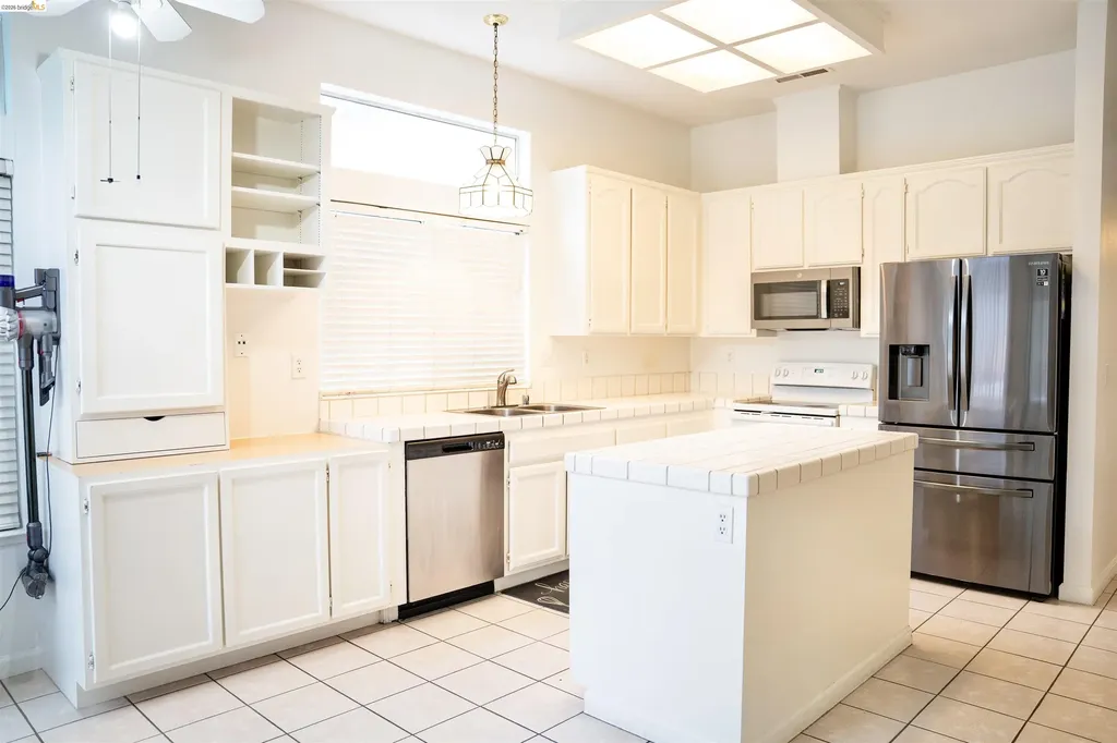 4808 Pineview Way Antioch CA 94531