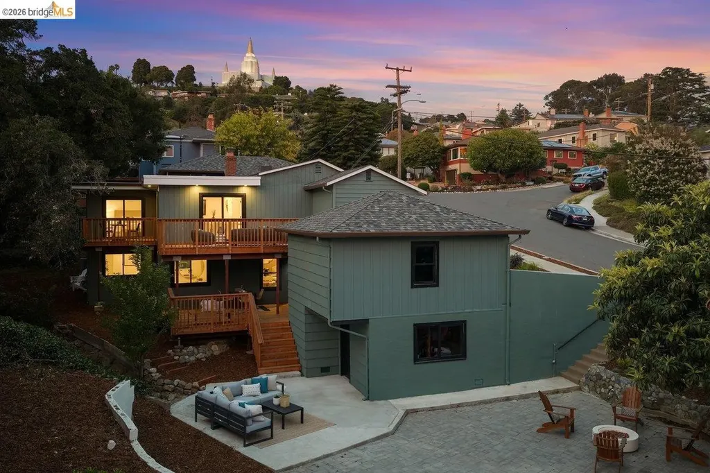 4207 Laguna Avenue Oakland CA 94602