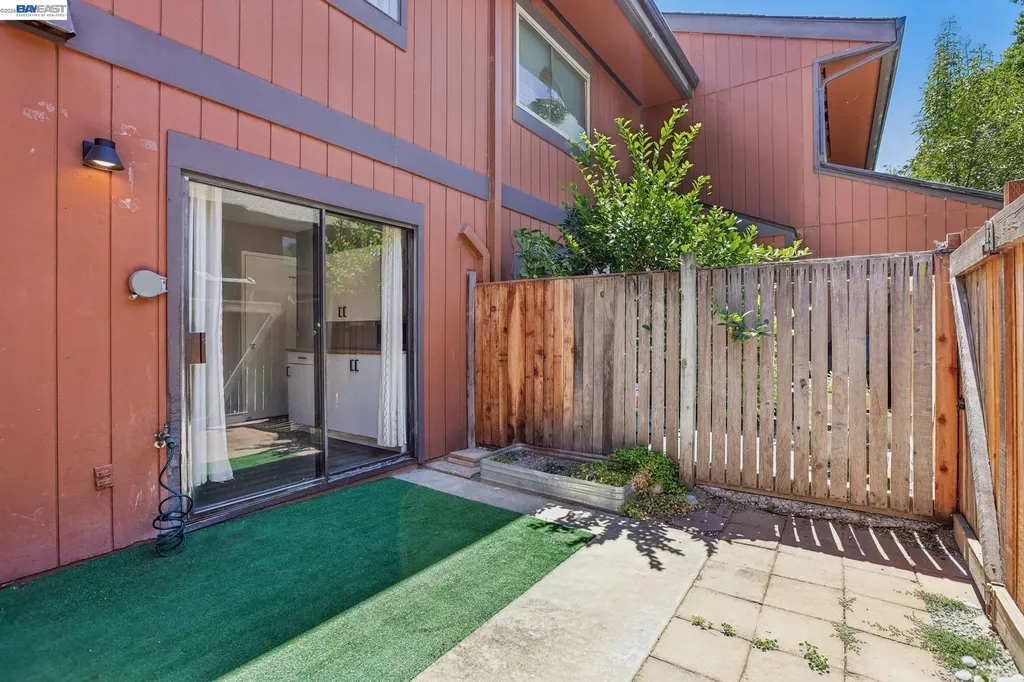 38623 Cherry Lane Fremont CA 94536
