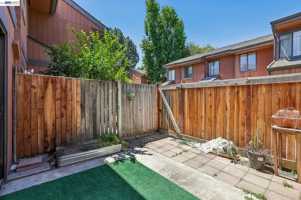 38623 Cherry Lane Fremont CA 94536