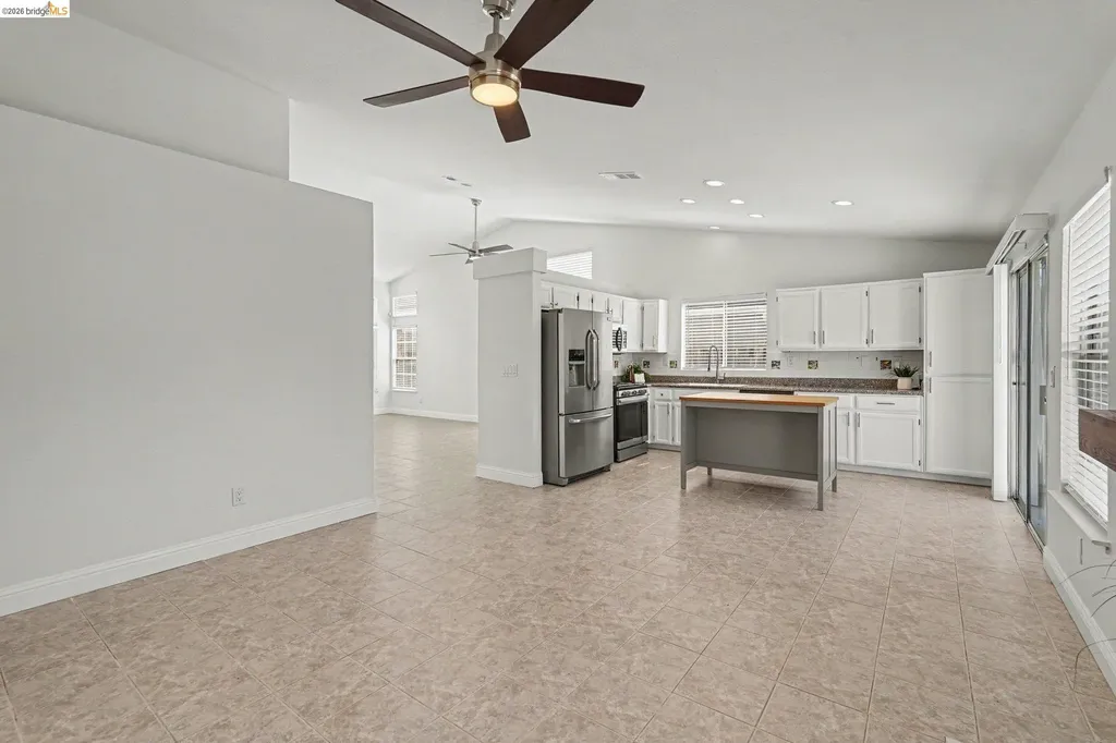 5120 Arroyo Way Antioch CA 94531