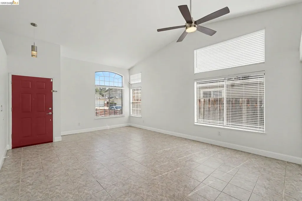 5120 Arroyo Way Antioch CA 94531
