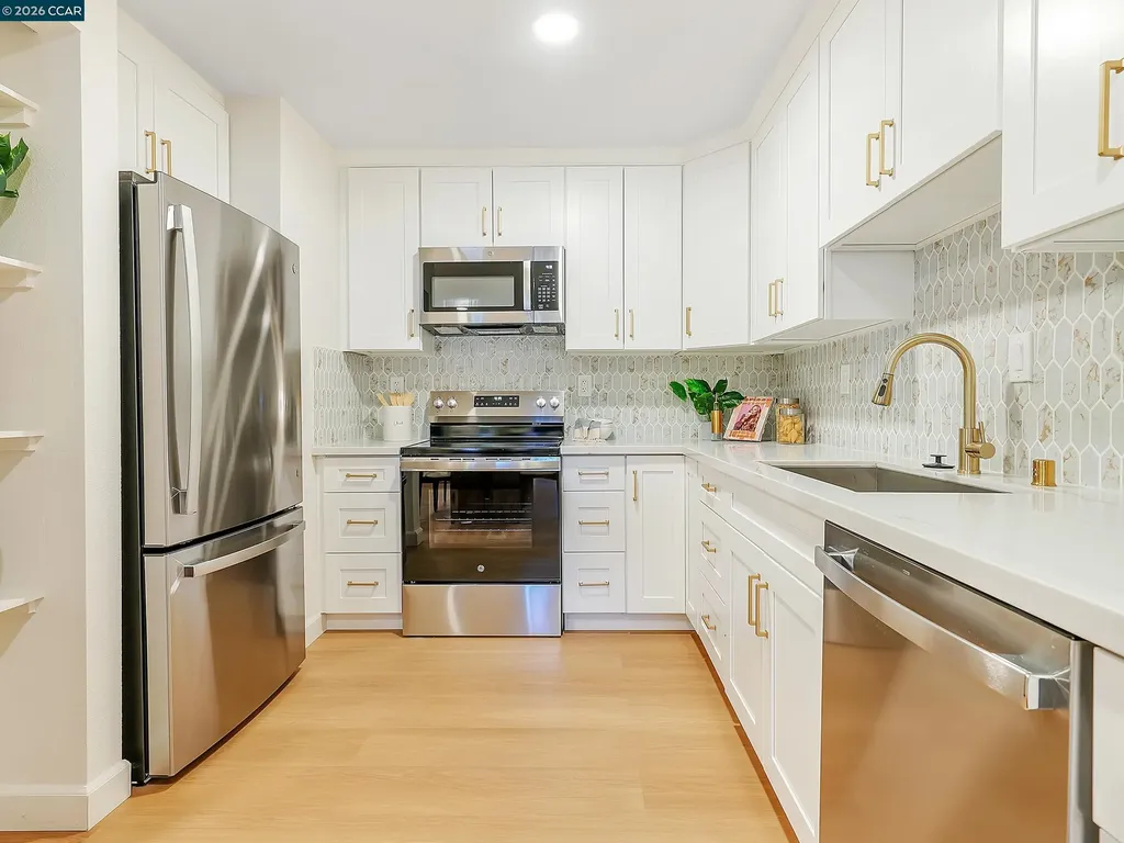 1544 Bailey Road Concord CA 94521