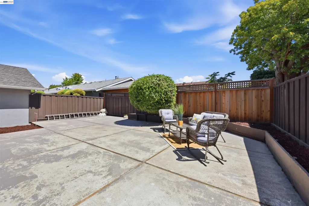 36088 Salisbury Drive Newark CA 94560
