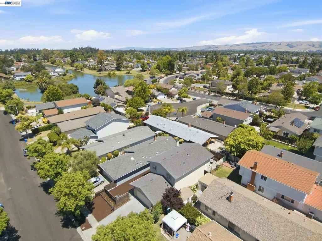 36088 Salisbury Drive Newark CA 94560