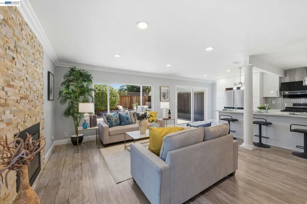 36088 Salisbury Drive Newark CA 94560