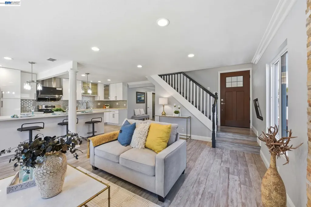 36088 Salisbury Drive Newark CA 94560
