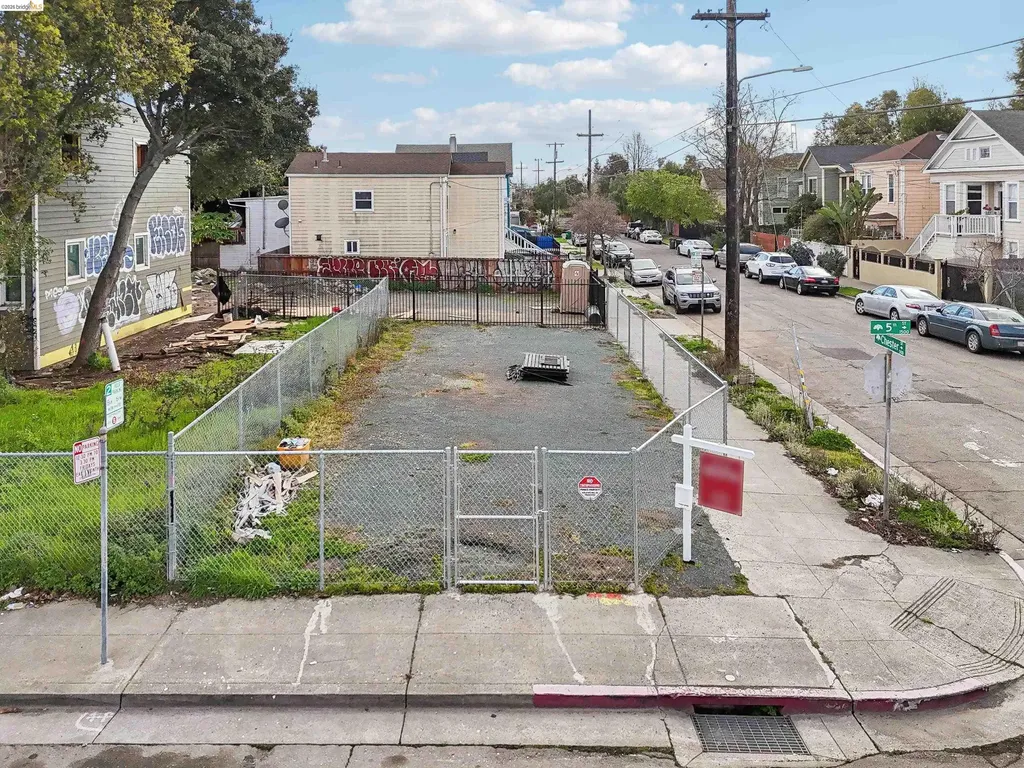 1495 5th Street Oakland CA 94607