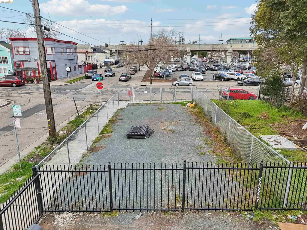 1495 5th Street Oakland CA 94607
