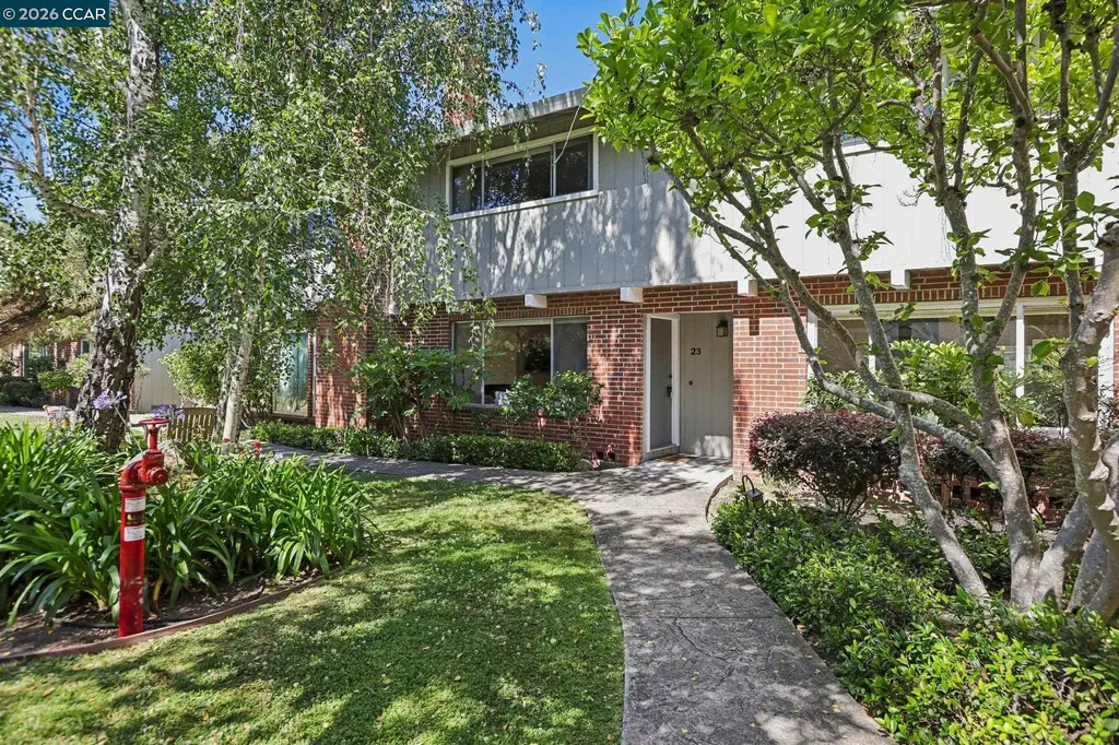 2135 Ascot Drive Moraga CA 94556