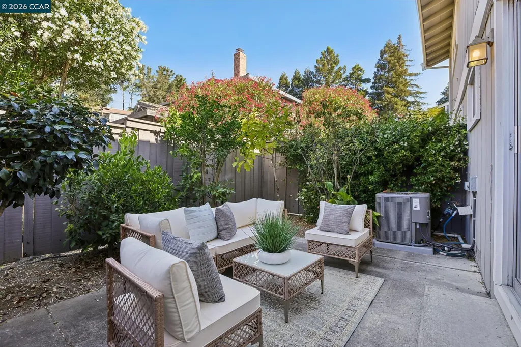 2135 Ascot Drive Moraga CA 94556