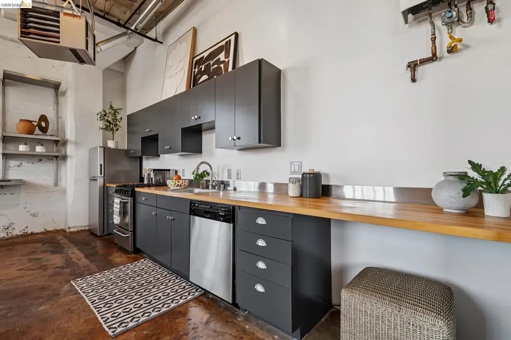247 4th Street Oakland CA 94607