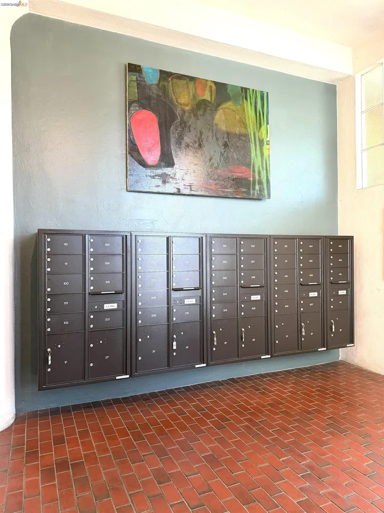 247 4th Street Oakland CA 94607