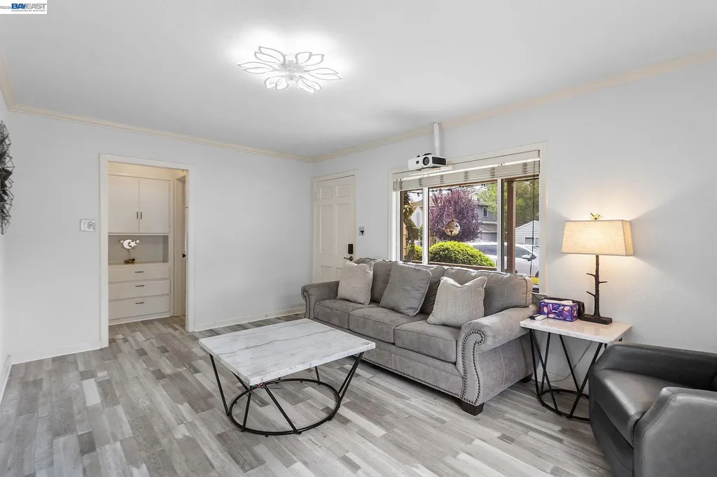 3270 Keith Avenue Castro Valley CA 94546
