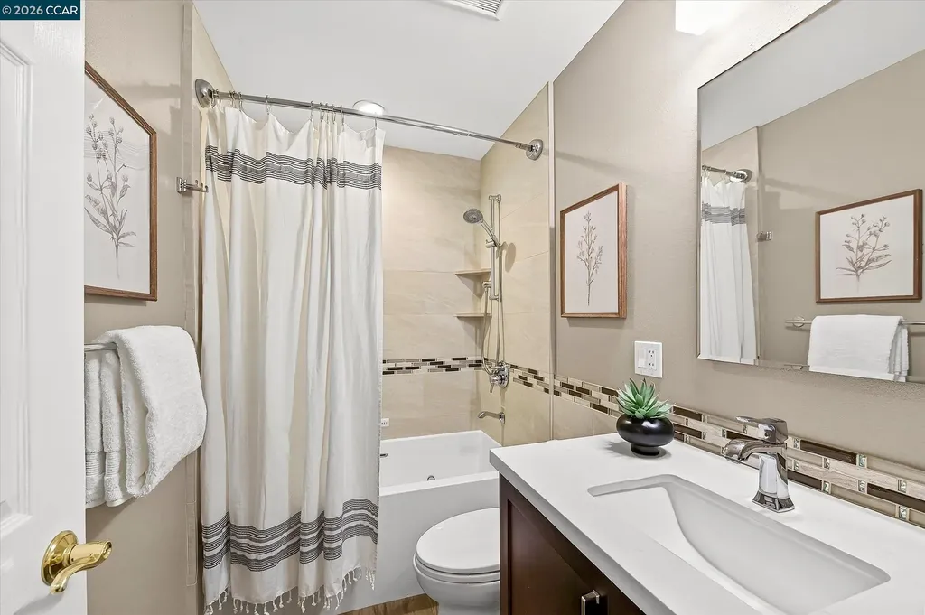 7030 Corinth Dublin CA 94568