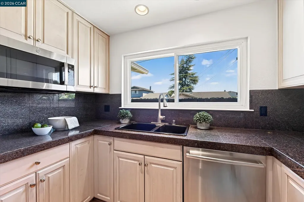 7030 Corinth Dublin CA 94568