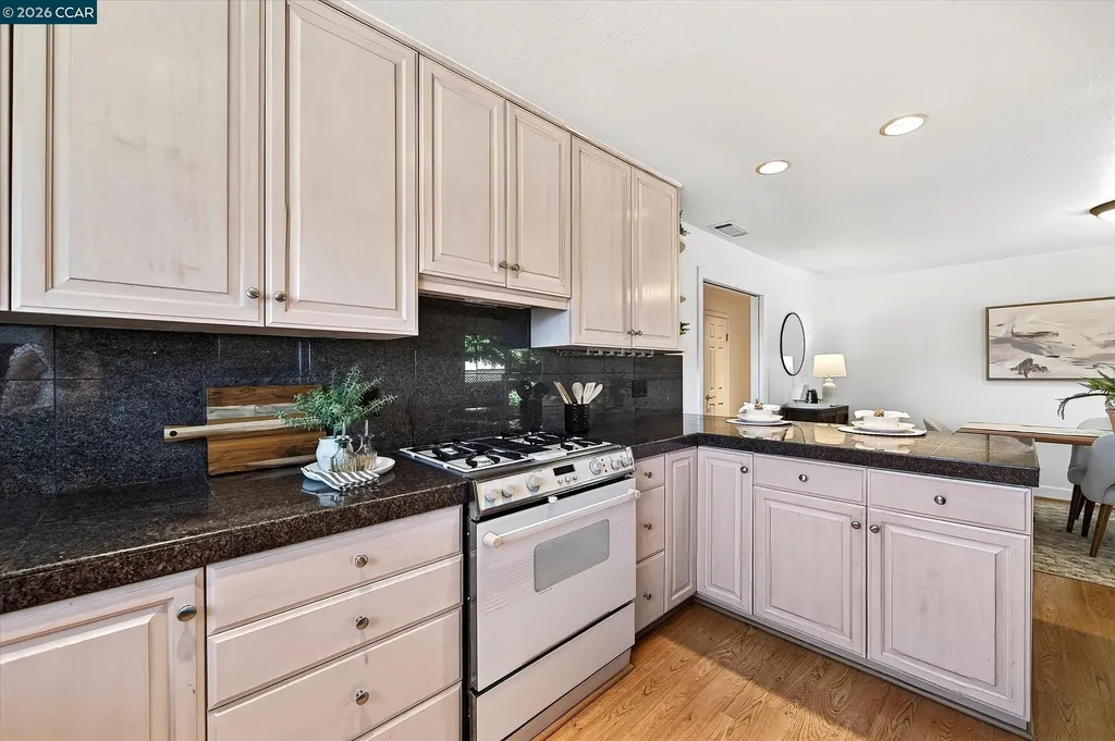 7030 Corinth Dublin CA 94568