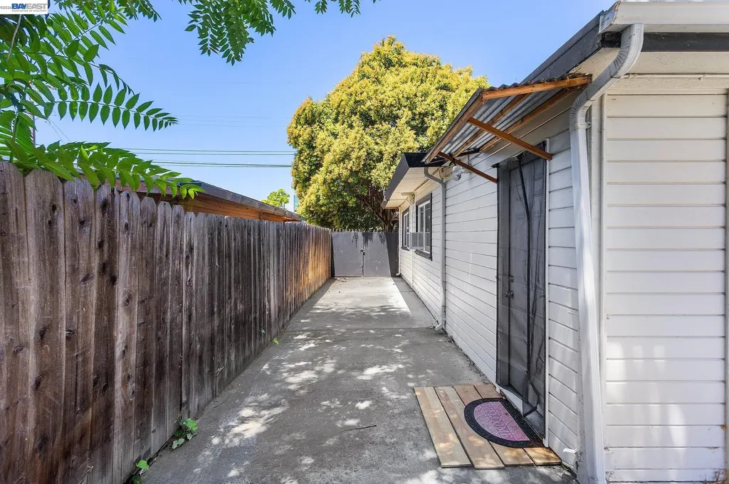 1691 Ashbury Drive Concord CA 94520