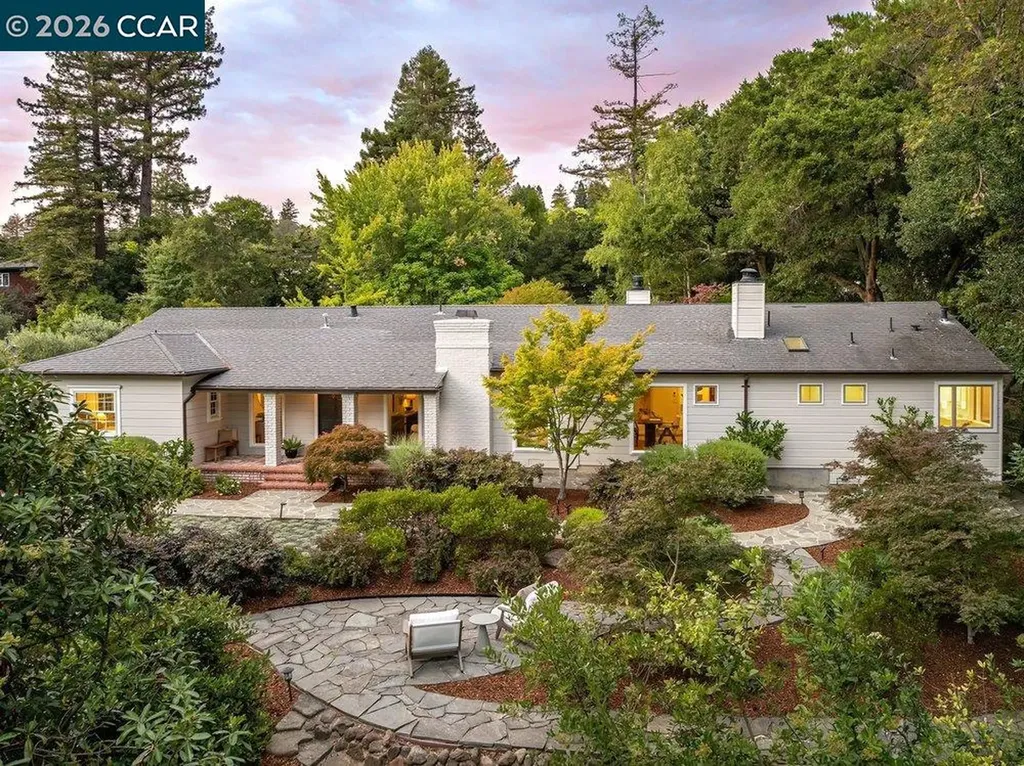 187 Moraga Way Orinda CA 94563