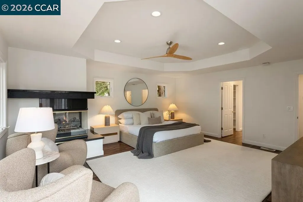 187 Moraga Way Orinda CA 94563