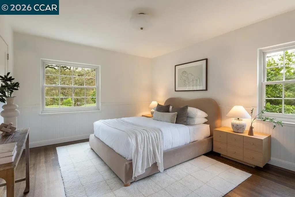 187 Moraga Way Orinda CA 94563