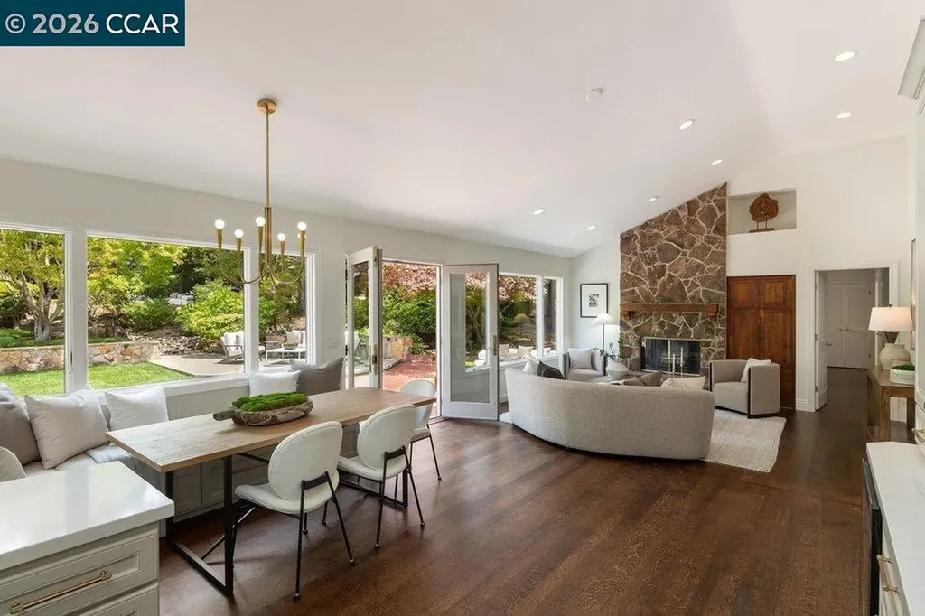 187 Moraga Way Orinda CA 94563