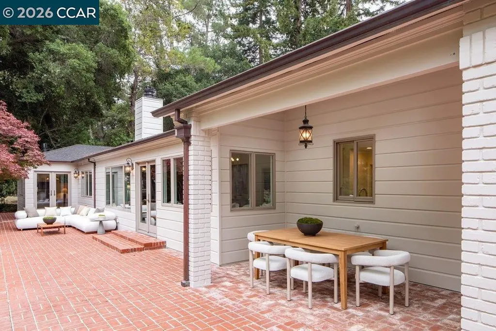 187 Moraga Way Orinda CA 94563