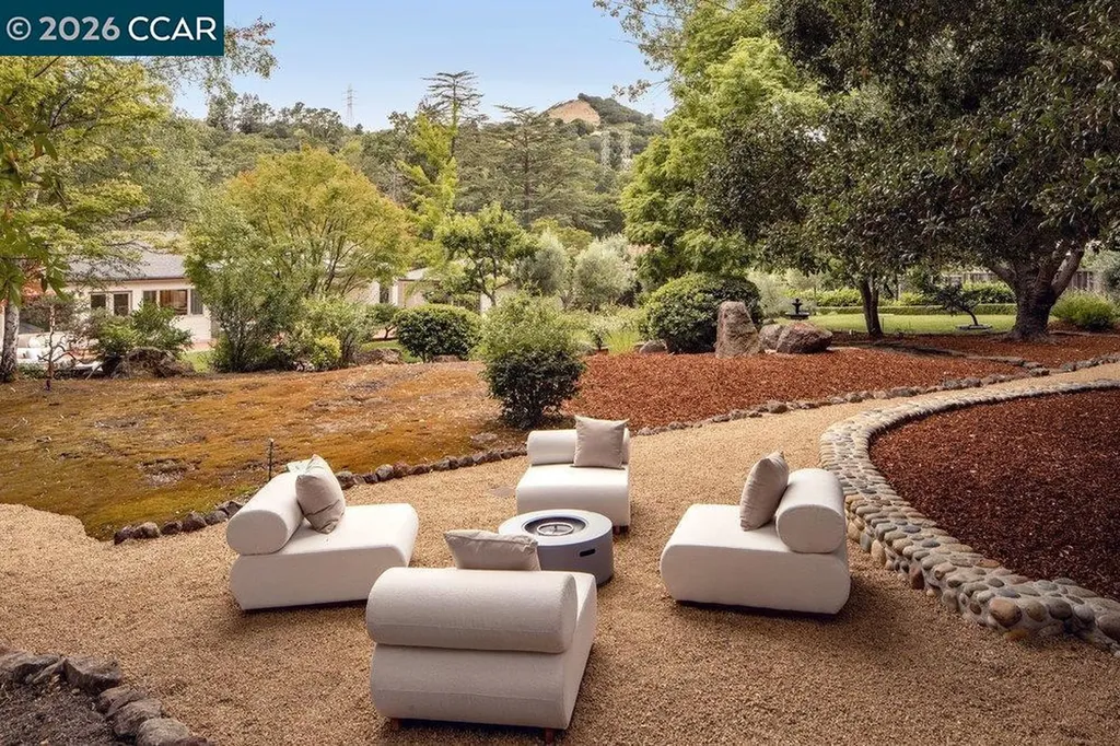 187 Moraga Way Orinda CA 94563