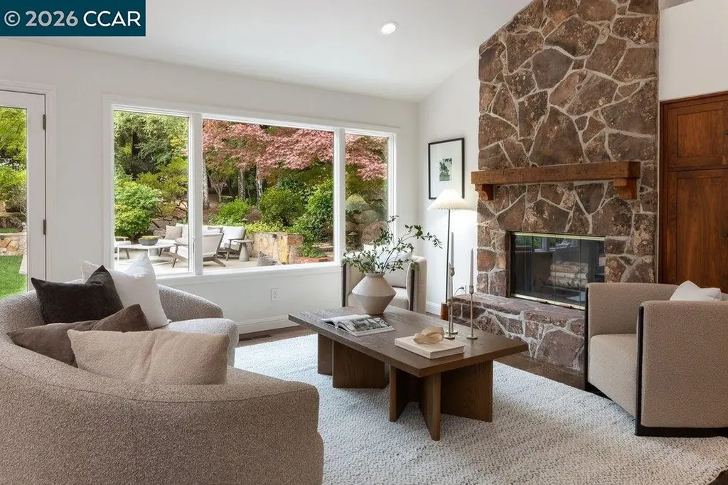 187 Moraga Way Orinda CA 94563