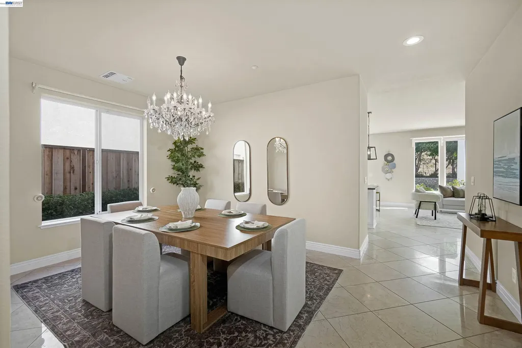 35578 Rockland Court Fremont CA 94536