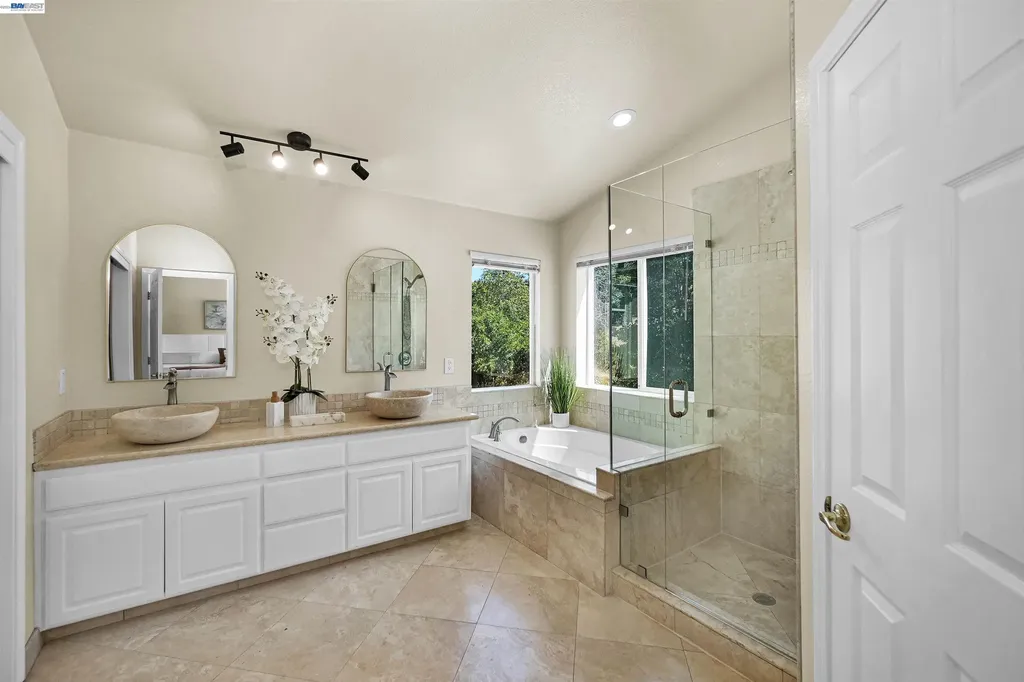 35578 Rockland Court Fremont CA 94536