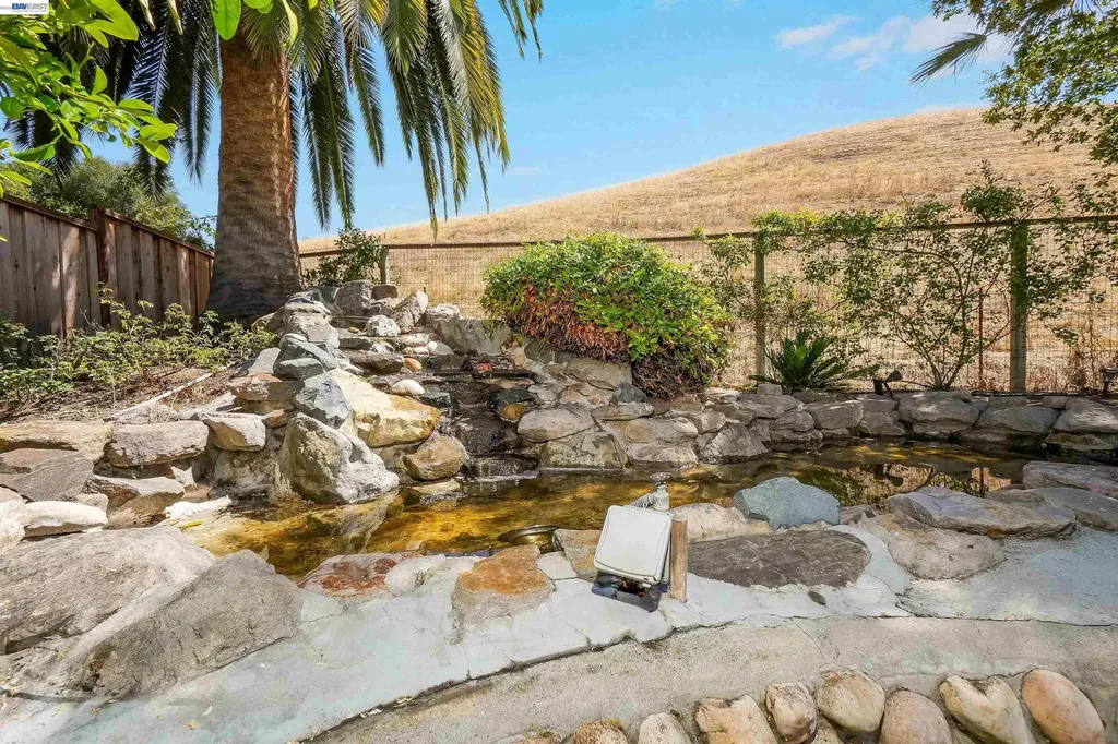 35578 Rockland Court Fremont CA 94536