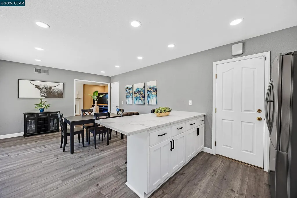 8569 Wicklow Lane Dublin CA 94568