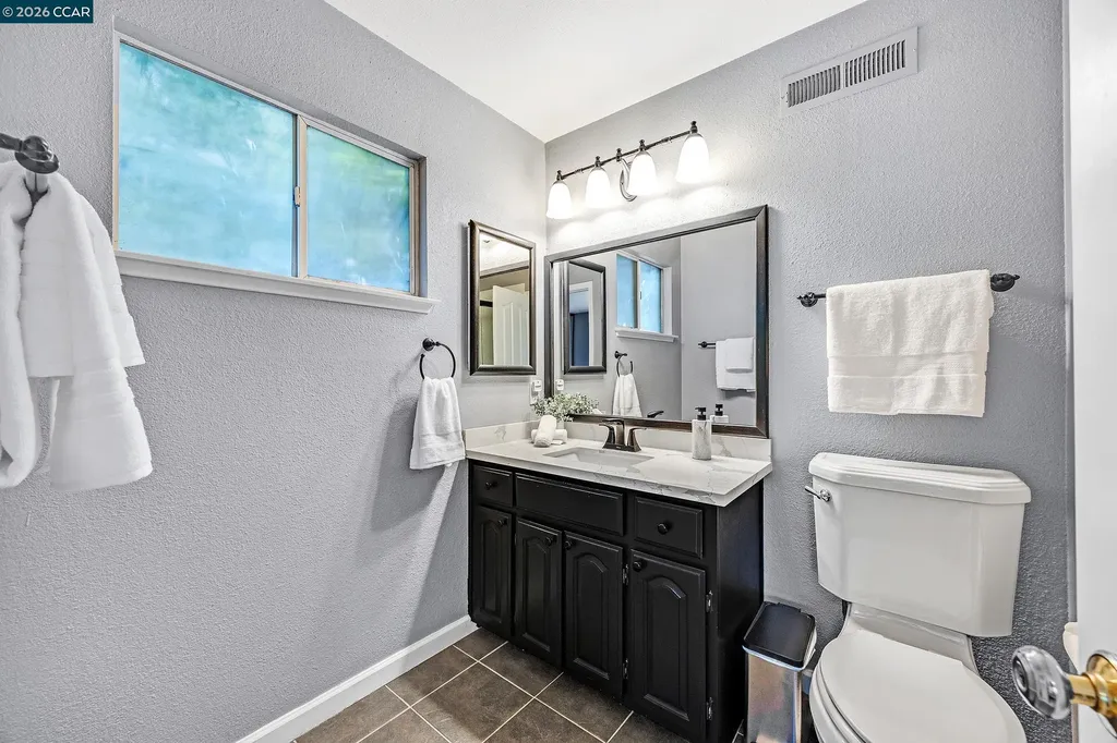 8569 Wicklow Lane Dublin CA 94568