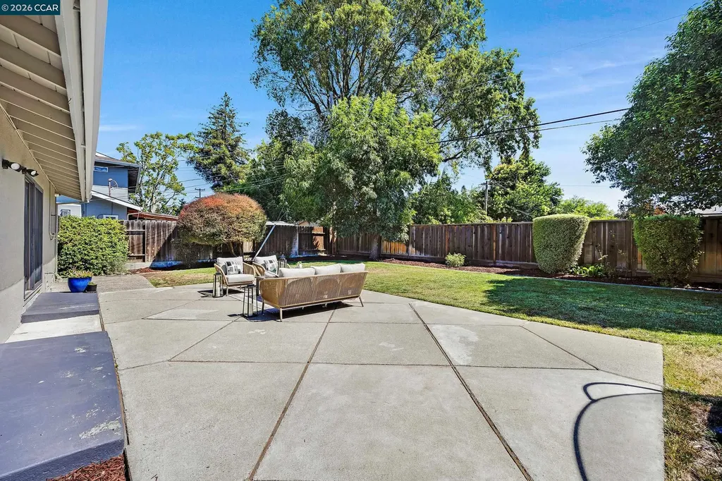 8569 Wicklow Lane Dublin CA 94568