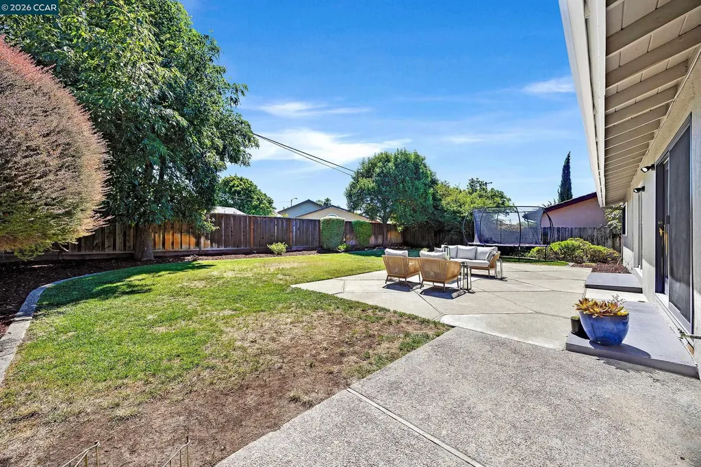 8569 Wicklow Lane Dublin CA 94568