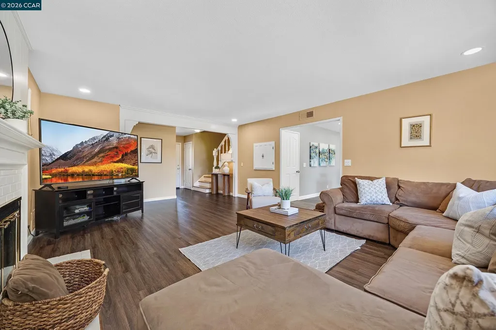 8569 Wicklow Lane Dublin CA 94568