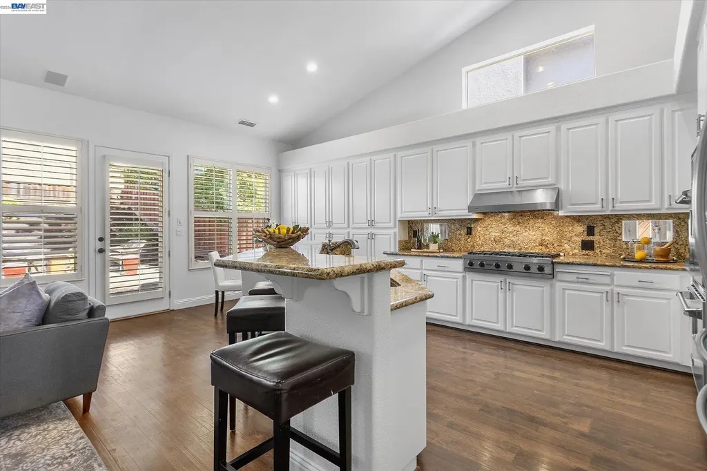25518 Gold Ridge Drive Castro Valley CA 94552