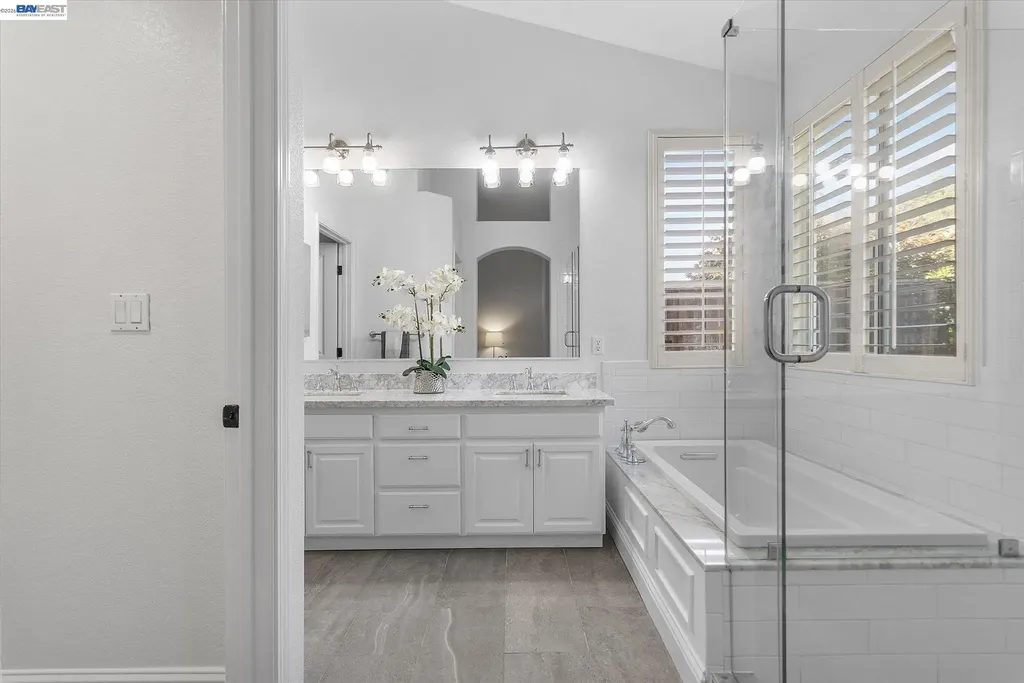 25518 Gold Ridge Drive Castro Valley CA 94552
