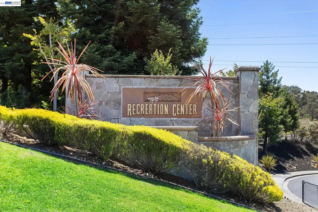 25518 Gold Ridge Drive Castro Valley CA 94552