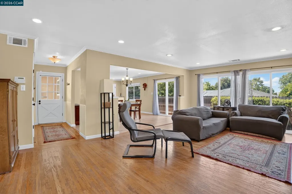 4249 Ridge Drive Pittsburg CA 94565