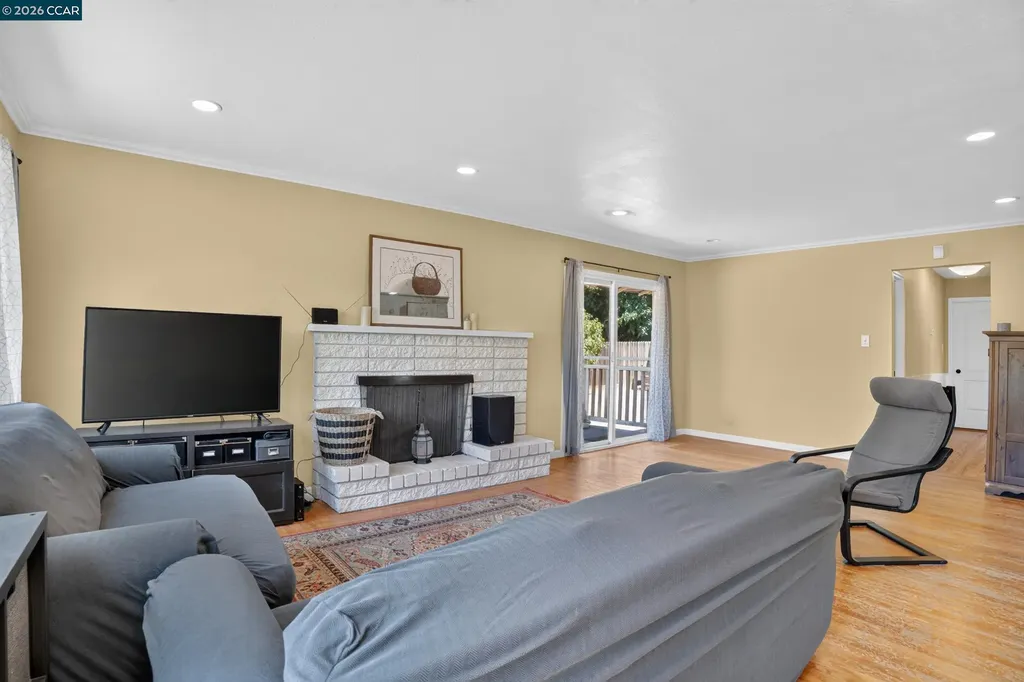 4249 Ridge Drive Pittsburg CA 94565